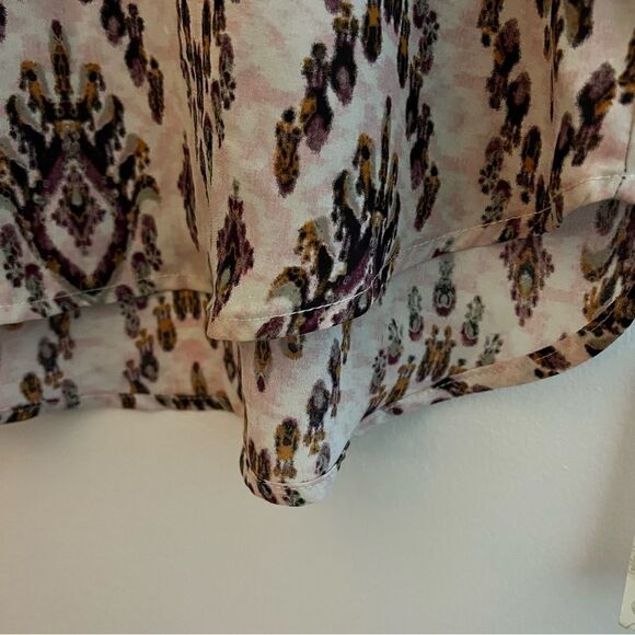 😊3/$30 ReWind 3/4 sleeve top with solid and print - Sz M - Picture 5 of 11